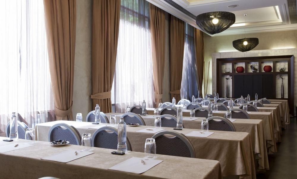 Hotell Center 4*